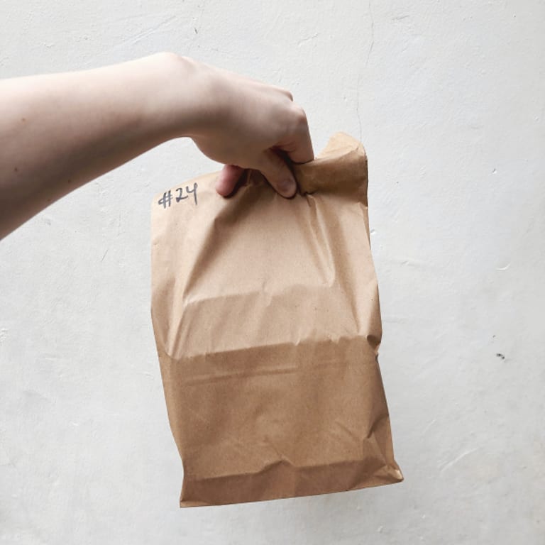 Convenient Delivery and Pickup Options for Supreme Burger