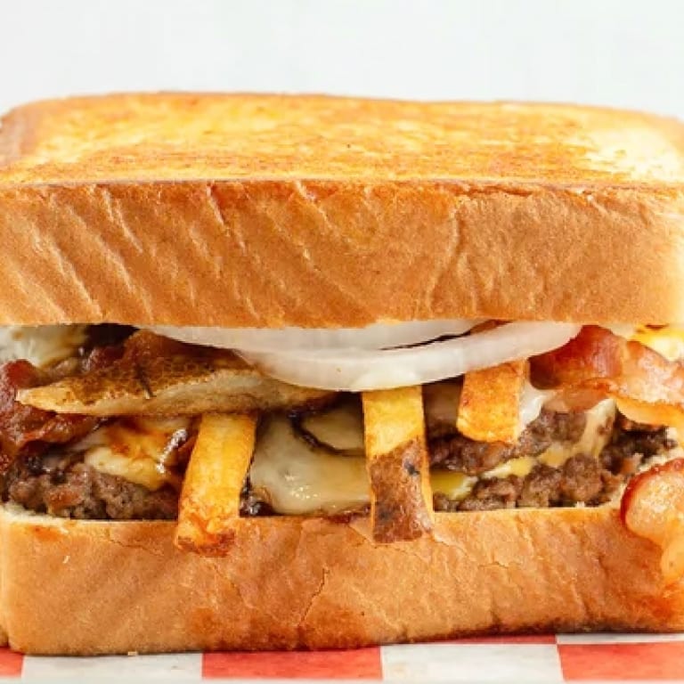 Supreme Burger: A Burger Lover's Paradise